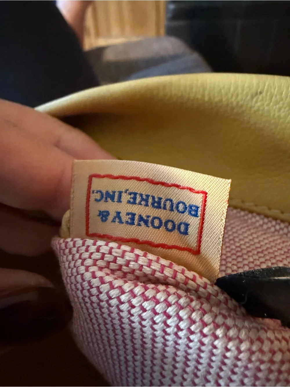 Dooney & Bourke d&b vintage
